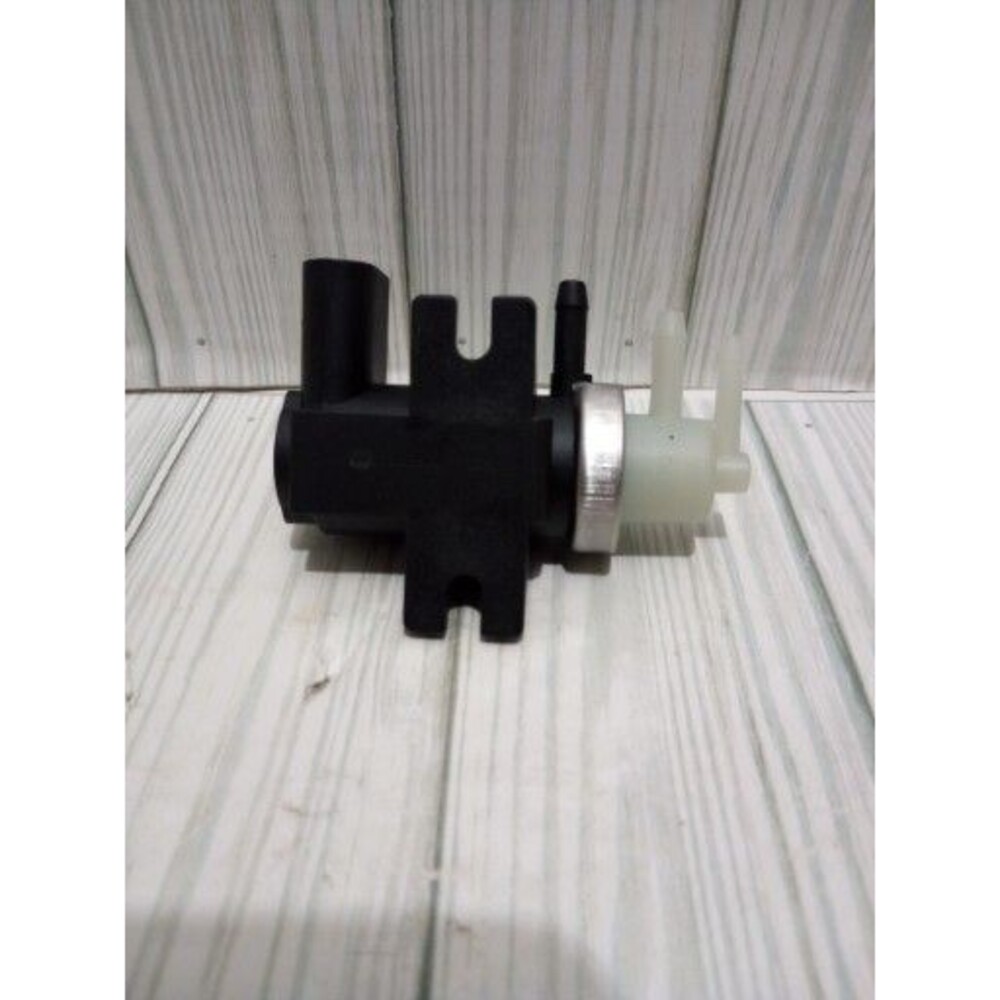 Car Turbo Solenoid/Vacuum Control Switch
